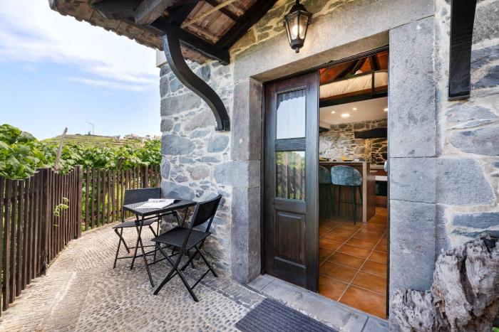 Casinha do Mar by GALMI