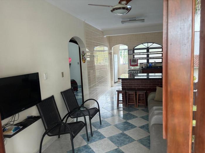 Apartamento 100 metros da praia