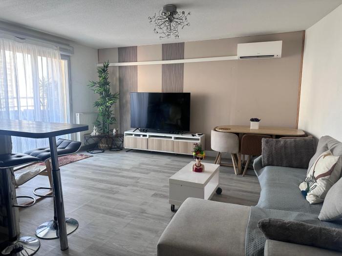 Next to Monaco sea View balcony