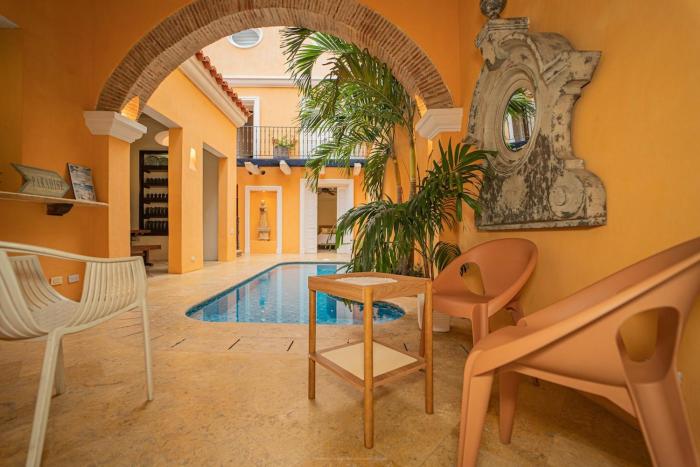 Niña Maria pool House Plaza San Diego, Downtown!