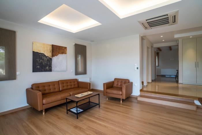 Palm Tree Beach Villa