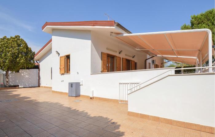4 Bedroom Lovely Home In Porto Empedocle