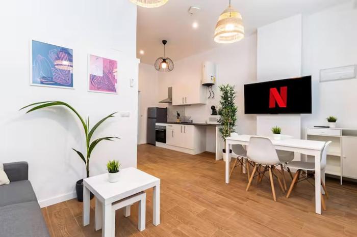 Nuevo acogedor cerca del Centro