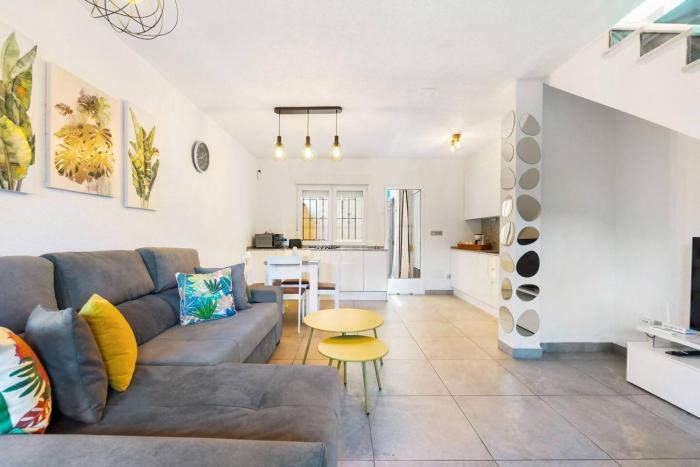 Casa adosada cerca de Playa Villanitos