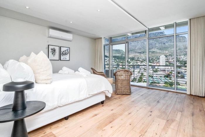 Penthouse with Majestic Views