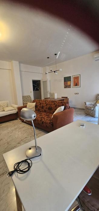 Paola s home-terrace and metro