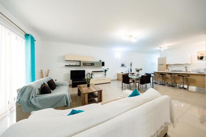 V86 Belmonte Sliema Near the Sea