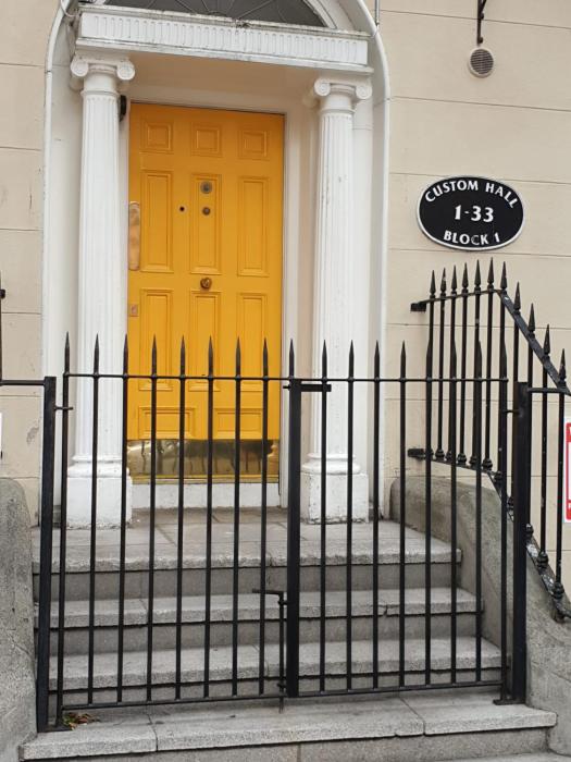 Luxury Custom Hall City Apartment