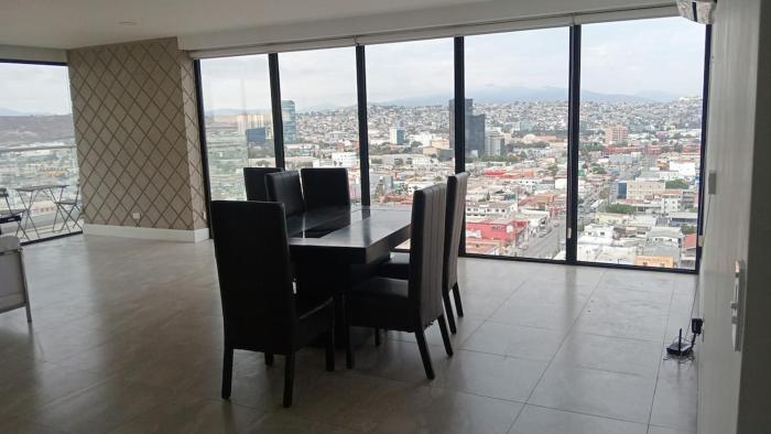 Penthouse Av Revolution