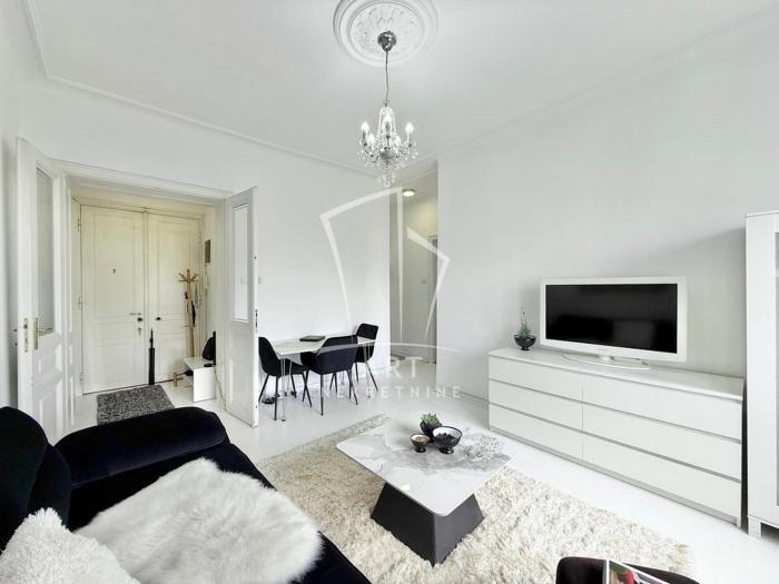 Park Oasis Centerpoint Residence