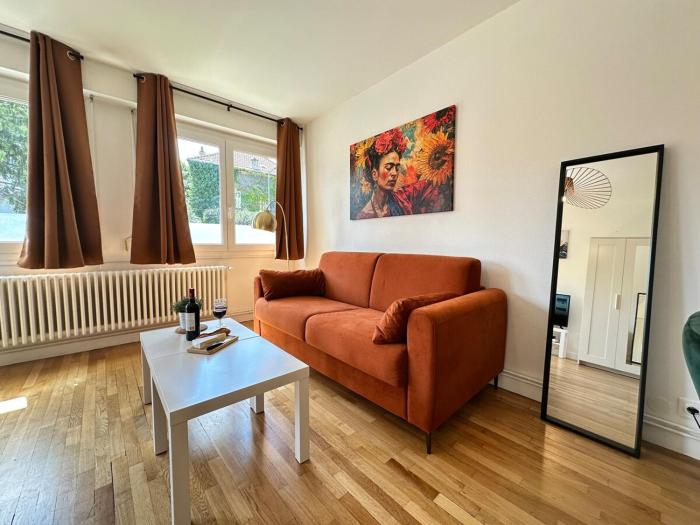 M Lorry Frida cosy au rdc avec balcon proche Metz