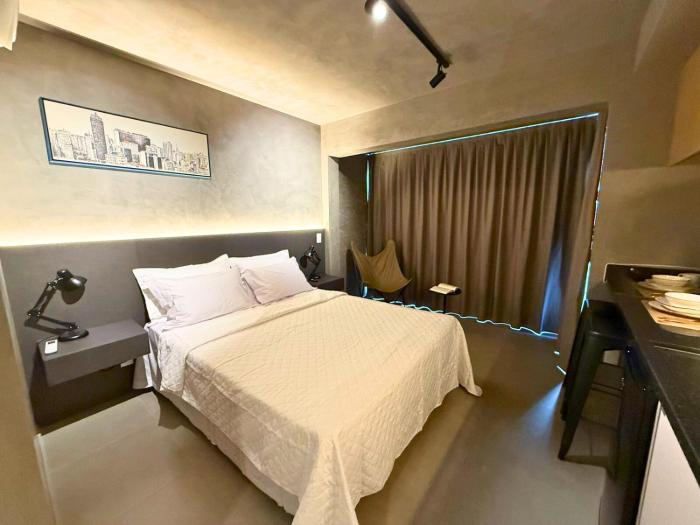 Studio Av Paulista, Consolação