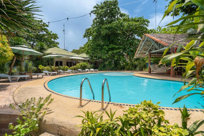 The Sharks Tail Dive Resort