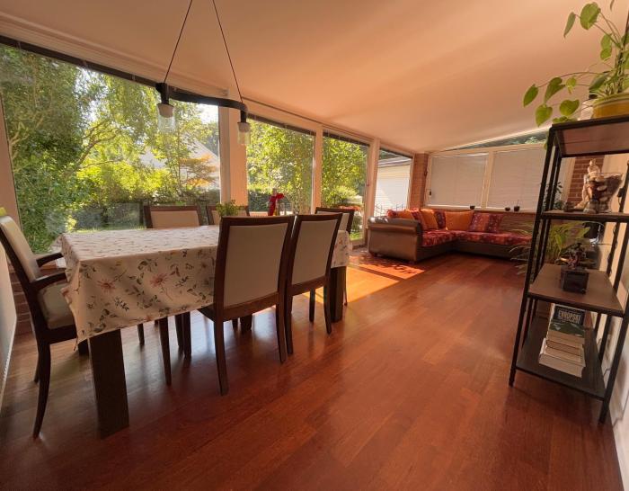 The Green City Apartment