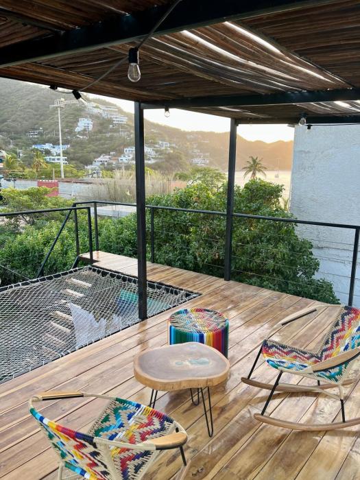 Ocean Lovers Taganga - PADI Dive Center & Hostel