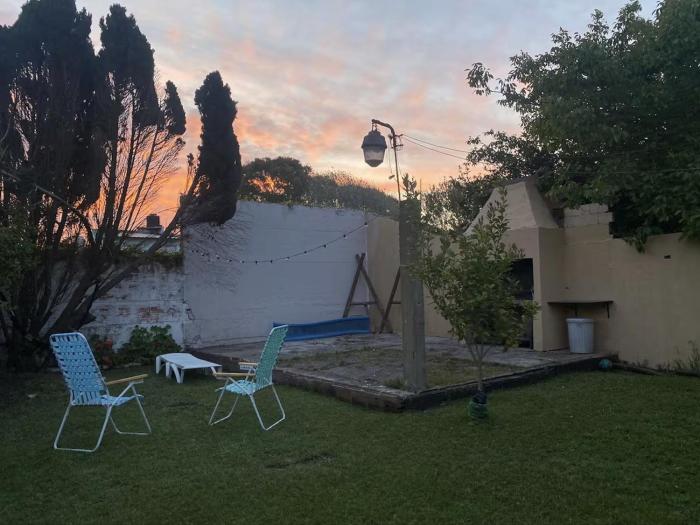 Casa con parrilla, zona Mute y Faro 5 Habitaciones