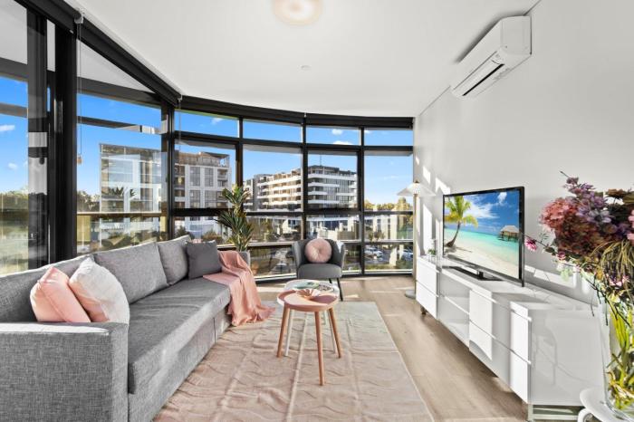 Comfy 2BR Apt Close to Olympic Park Venues