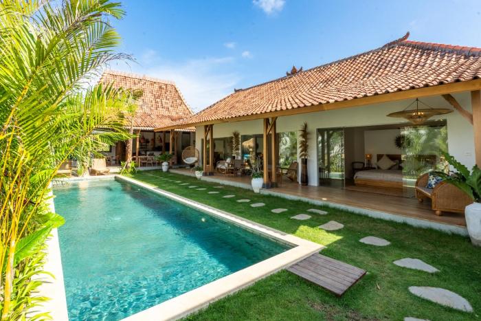 Villa Mirabella - Tropical paradise - 4bdrs villa in Bingin Beach