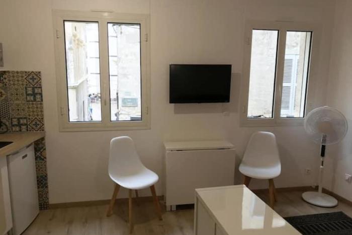 Quiet Studio For 2 Near Palais Des Papes