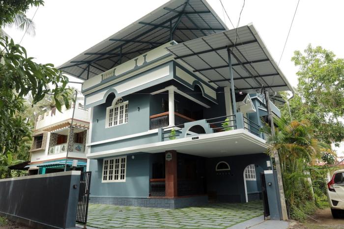 Prithvi Nila Heavens 3 BHK Homestay Ground Floor