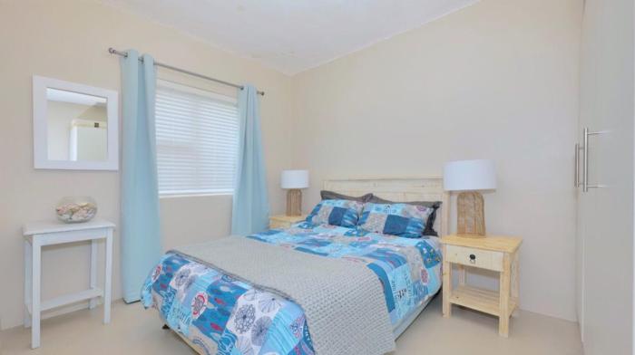 102 on Main Apartment