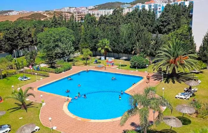 La ola bonita - Riviera Beach