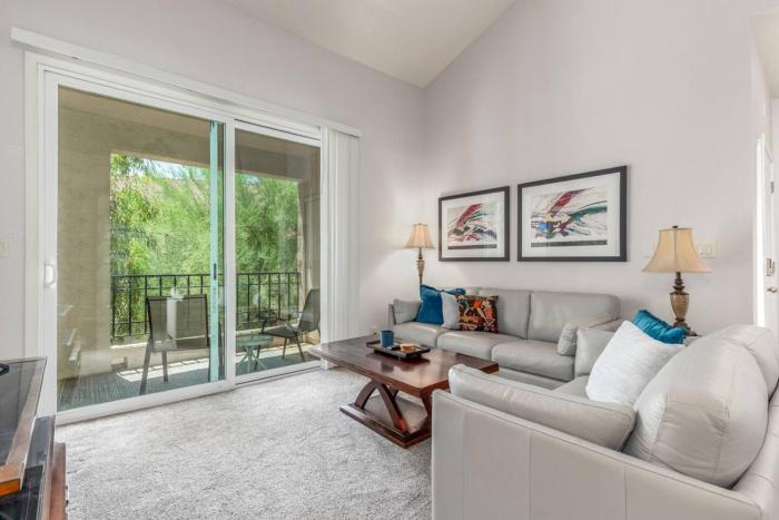 Scottsdale 2 Bedroom 2 Bathroom with Pickleball