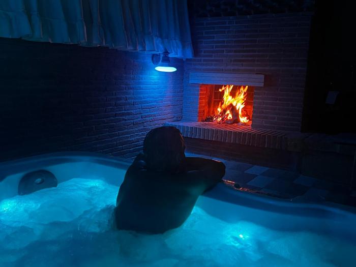 La Befana - LA CASA DI LAURA - JACUZZI & GARDEN