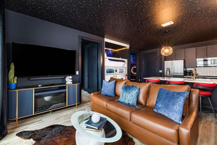 Space Cowboy Launchpad 1 Mile to Broadway