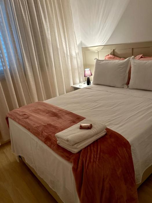 P45 Espaçoso e confortável Próx Av Paulista e Frei Caneca