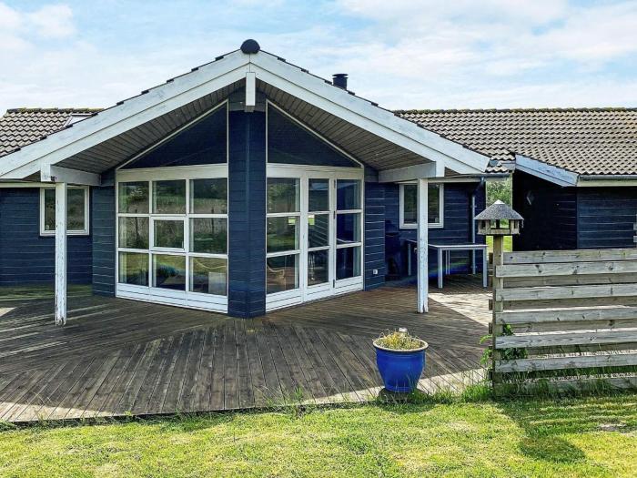 7 person holiday home in Rødby-By Traum