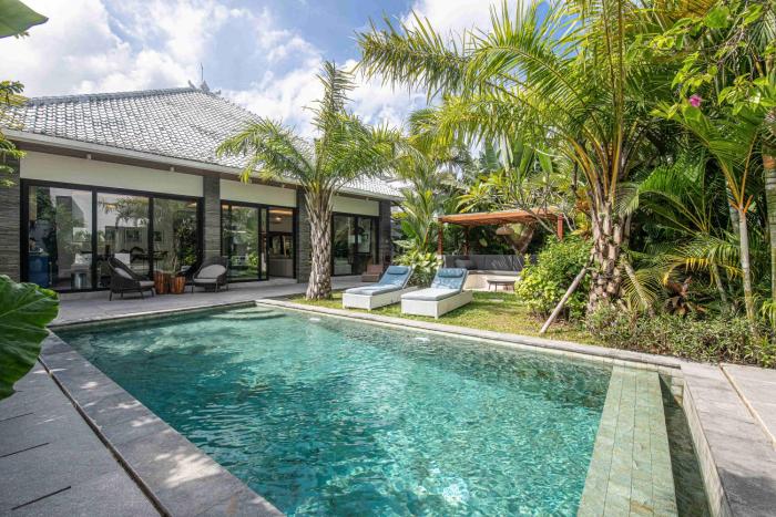 Luxury 3BR Modern Villa in the Heart of Seminyak