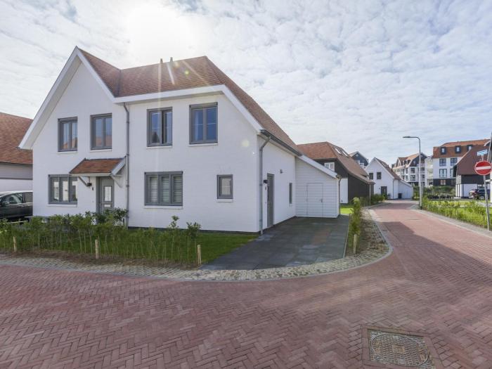 Villa in Cadzand near Beach & Dunes