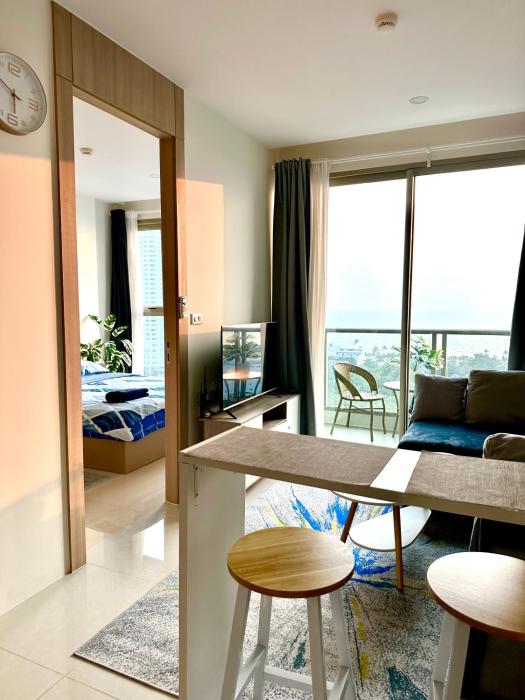 Riviera jomtien one bedroom sea view