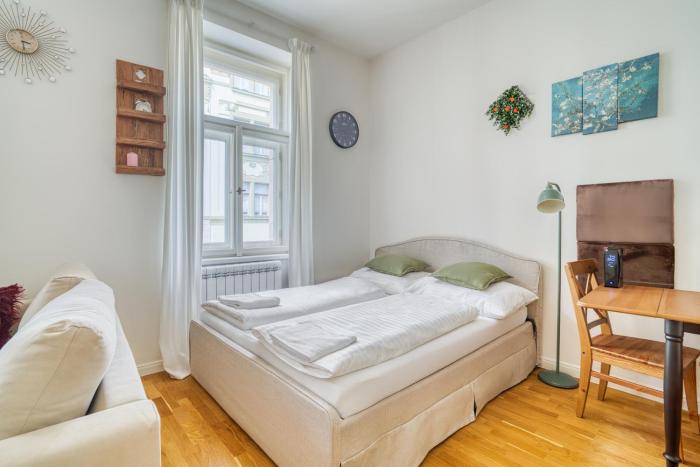 Cozy Nest by Karlín Square