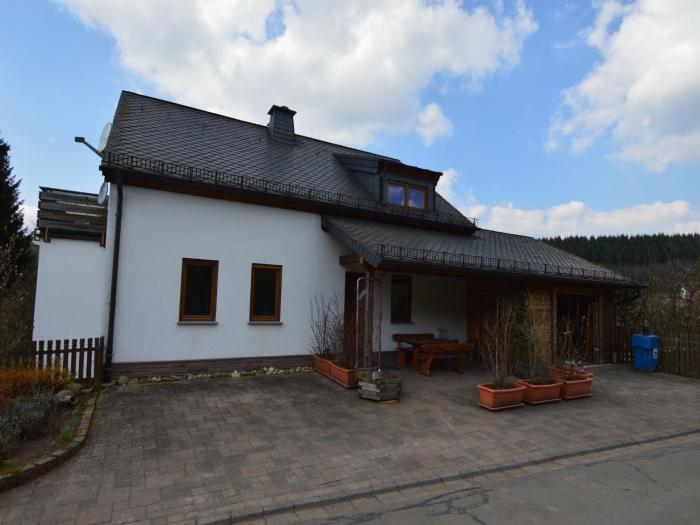 Holiday home not far from the small town of Durbuy