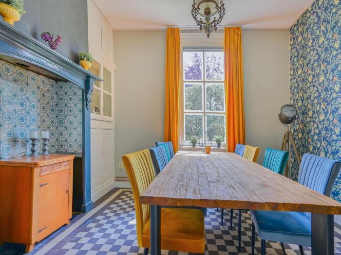 Farmhouse in De Heurne near the forest