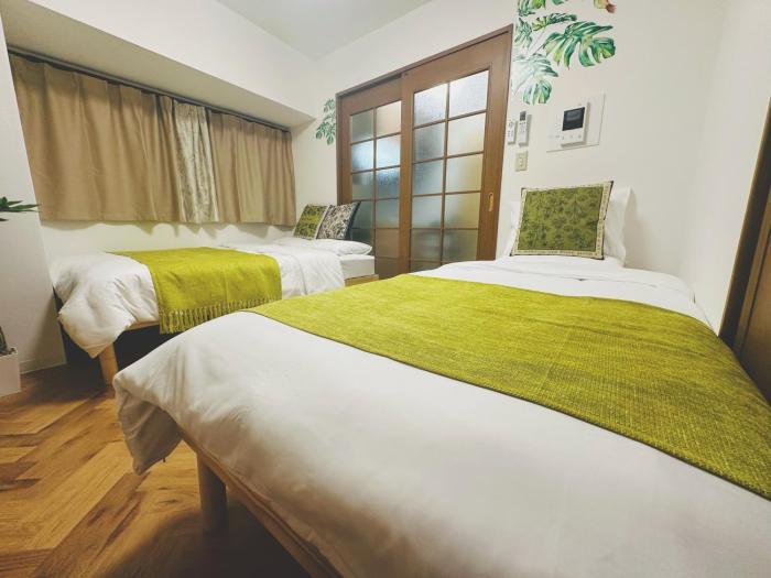 4min to 東新宿Shinjuku