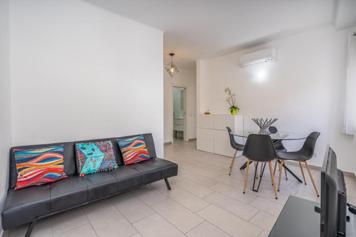 Modern Apartment in the Heart of Lagos City #1942