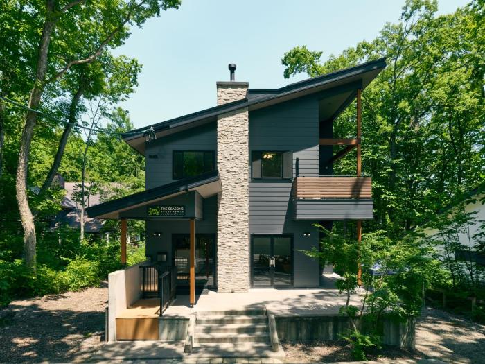 The Seasons Apartments Hakuba