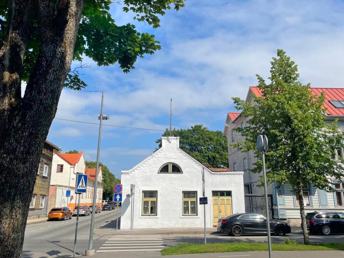 Rannalõvi Apartment with Private Entrance near Playground