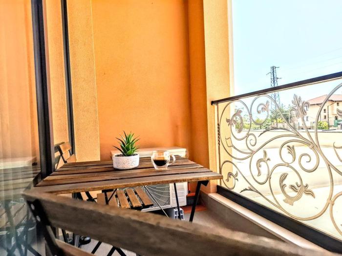 Bella Mare 2BR Residence