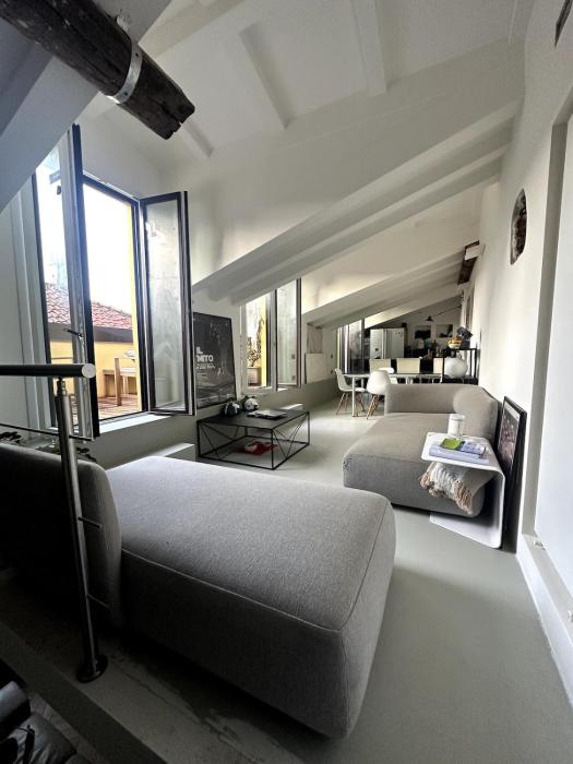 Milano Navigli Corte Bella