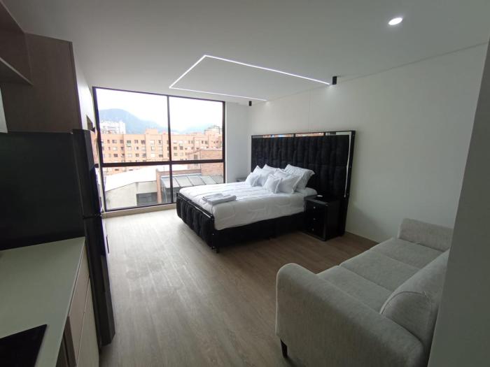 Apartaestudio amoblado, Edificio Quadro - 701