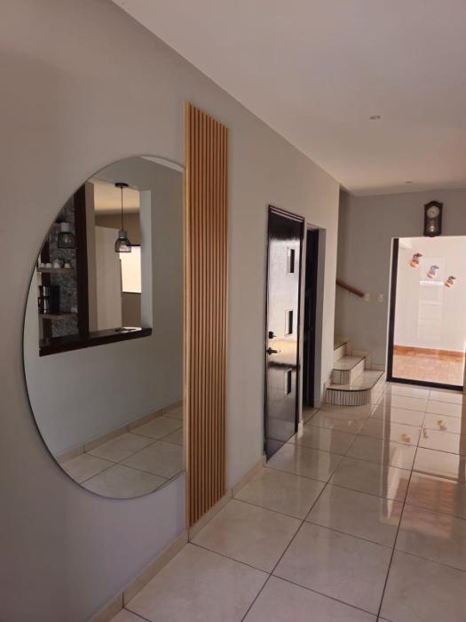 San Gabriel, Santa Ana