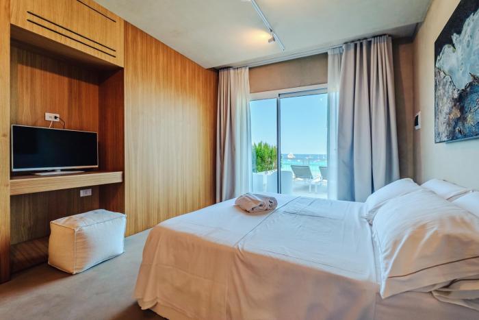 Hybrid Icon Rooms Gallery