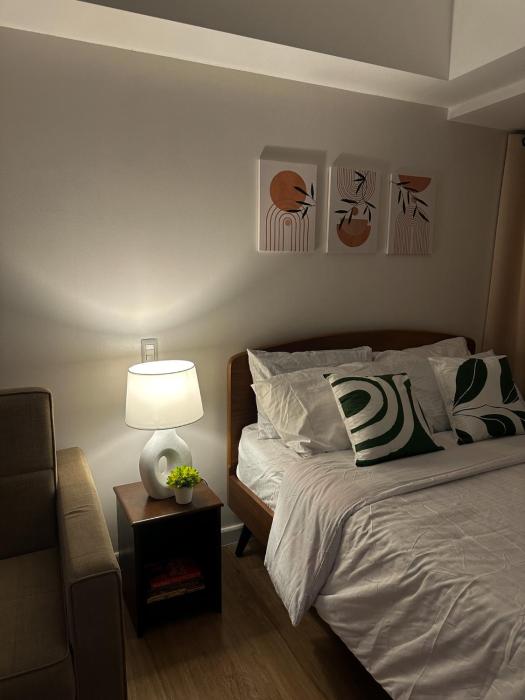 Abreeza Place Tower 1 27th Floor, Wi-Fi 50mbps and Kitchen