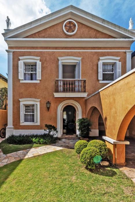 Sobrado top 300m2 house in Jardins 3 suites