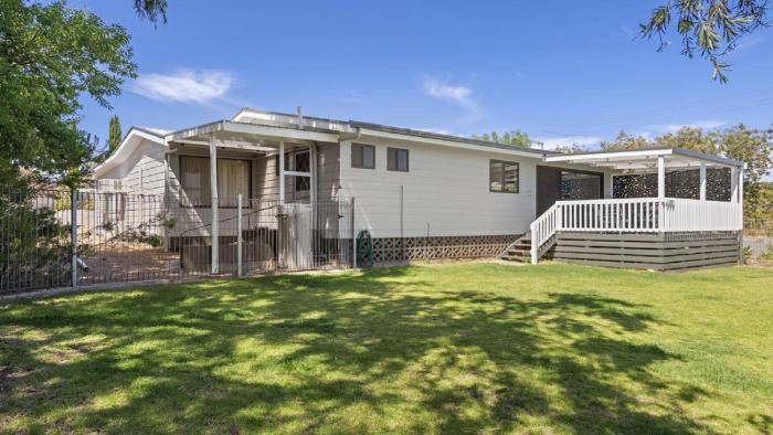 Endymion Is Ideally Situated On The Esplanade