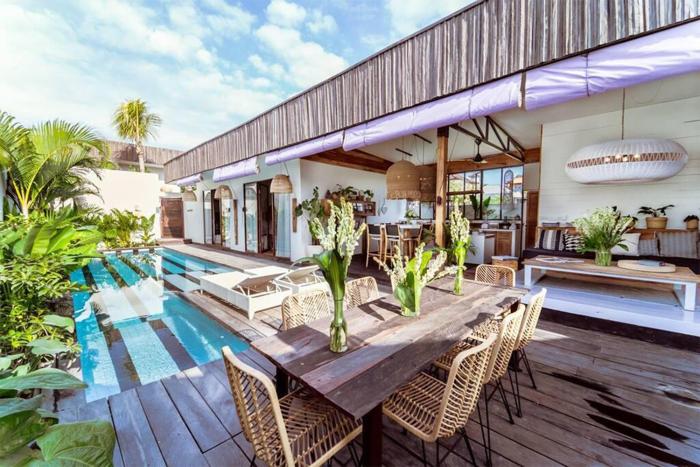 Villa Ubuntu 3BR Pool Ricefield Family&Friends group near Canggu